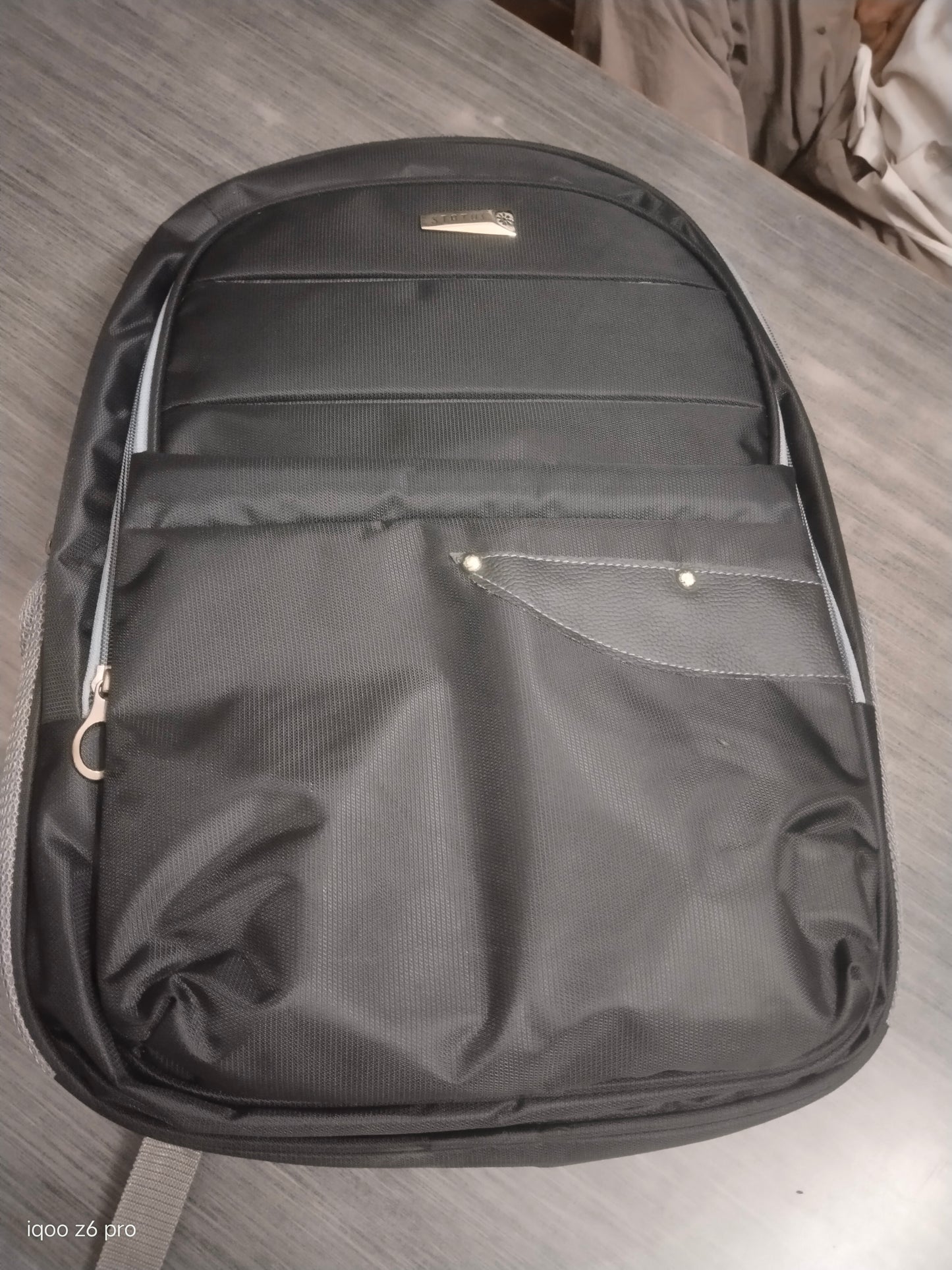 Status laptop bags malti colour